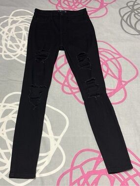 Hollister High-Rise Black Ripped Skinny Jeans